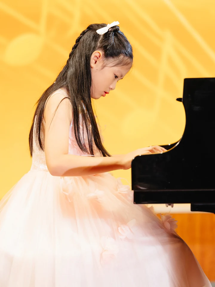 Trần Hoàng Bảo Ngọc